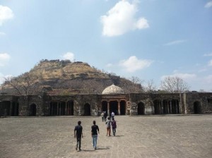 Daulatabad Fort Inside Pictures