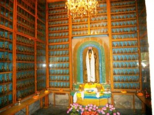 Inside of Mahabodhi Temple