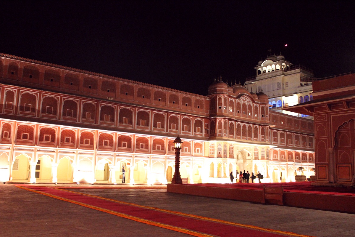 City Palace, Jaipur Historical Facts and Pictures | The History Hub