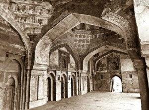 Lodhi Garden Inside