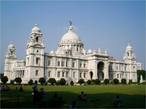 Victoria Memorial Side View