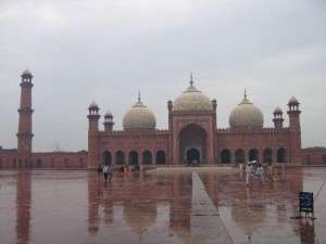 Badshahi Mosque Images