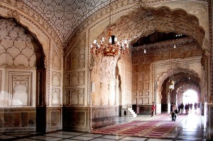 Badshahi Mosque Interior