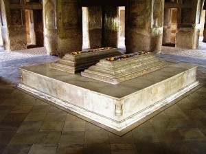 Cenotaph Tomb of Nur Jahan Pictures