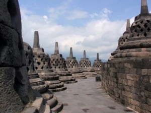 Cambanes at Borobudur Temple