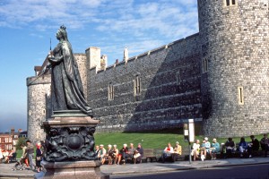 Queen Victoria Statue Windsor Castle