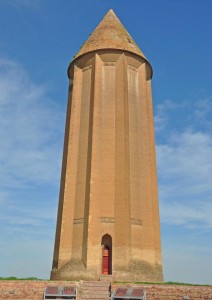 Gonbad-e Qabus Tower Pictures