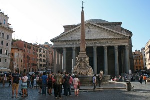 Pantheon and the Fontana Del Pantheon