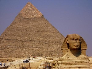 Pyramid of Khafre Photos