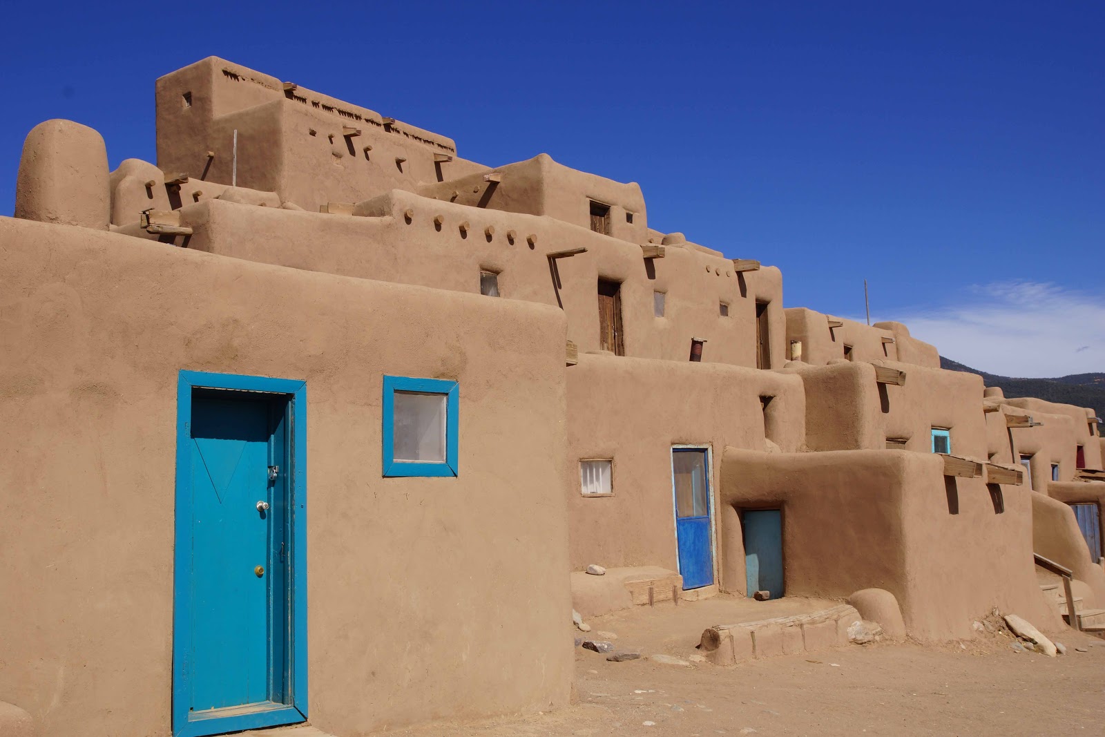 Taos Pueblo Historical Facts and Pictures | The History Hub