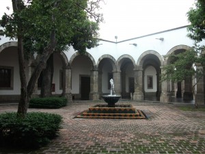 Hospicio Cabanas Inside