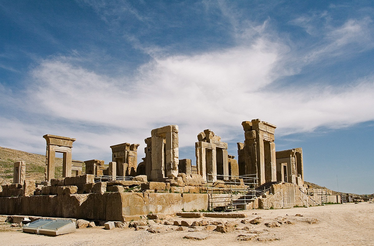Persepolis Historical Facts and Pictures | The History Hub