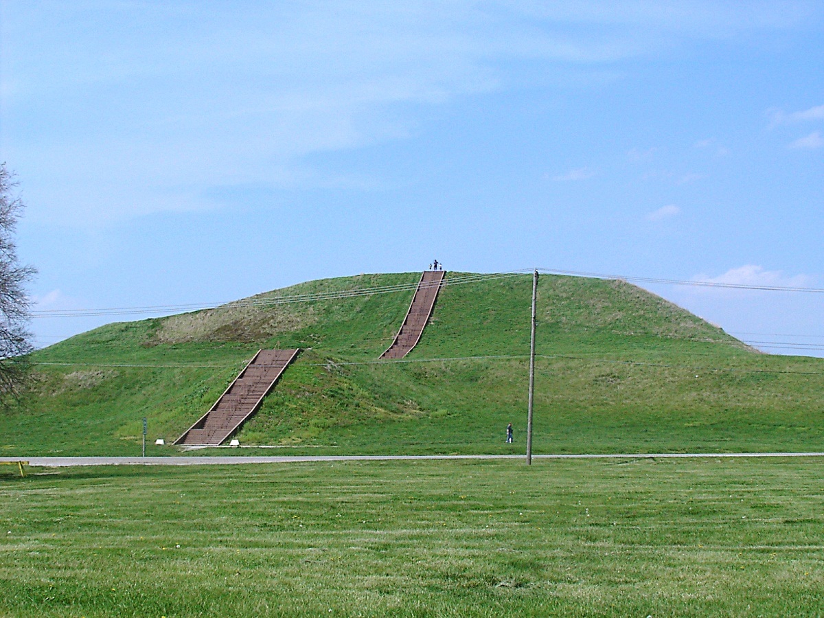 Cahokia Mounds Historical Facts And Pictures The History Hub